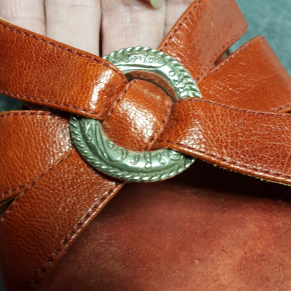 Women's Ariat red leather sandals size 6.5 - Picture 8 of 8